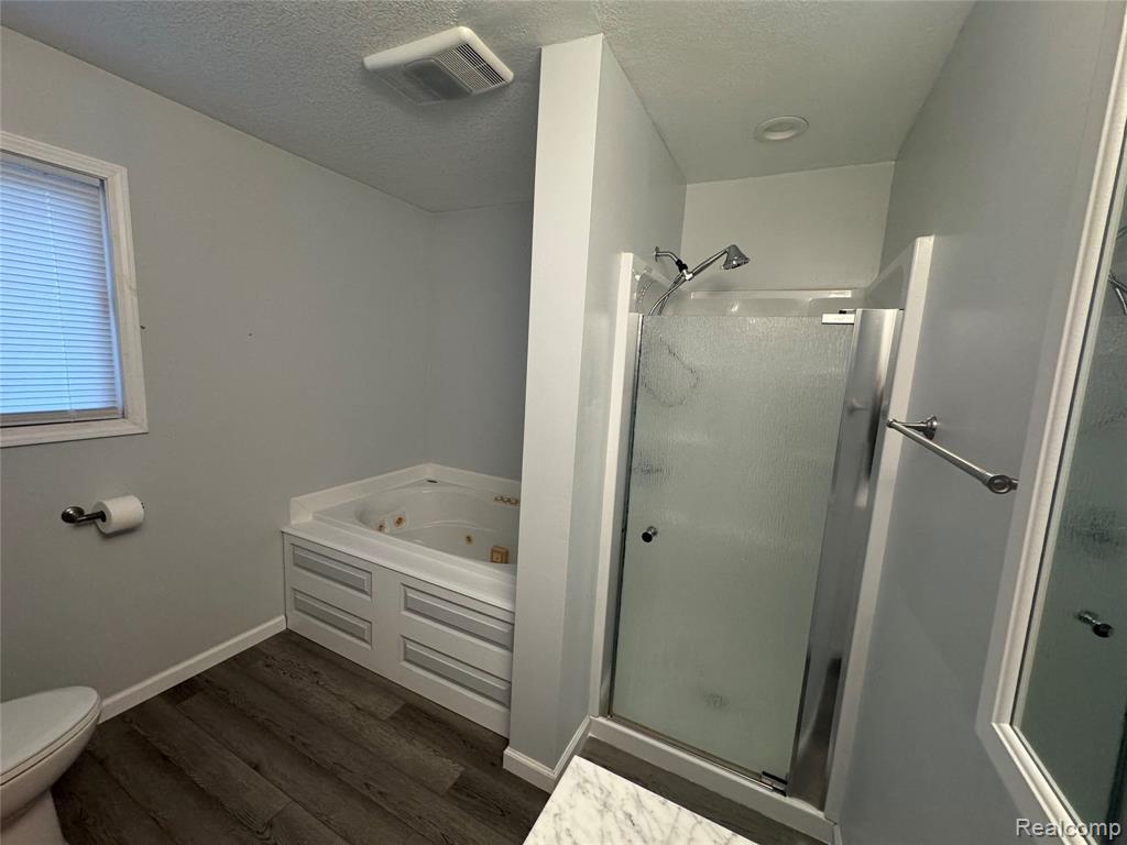 12464 Maxwell Road, Carleton, MI 48117 — Photo 9