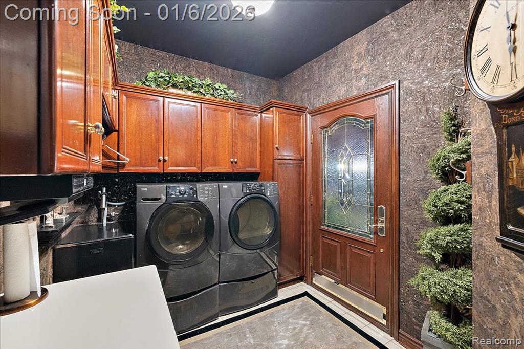 7310 Sandy Creek Lane, Bloomfield Hills, MI 48301 — Photo 21