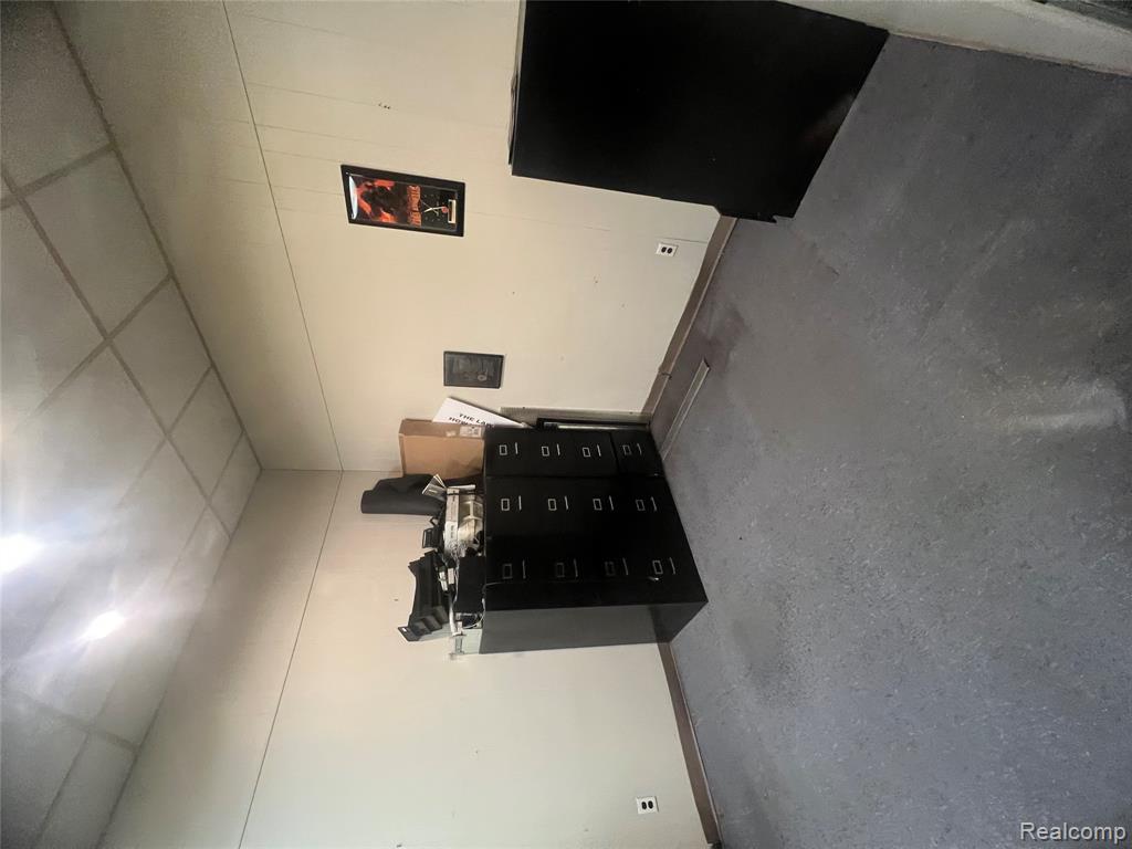 1020 Springwells Street, Detroit, MI 48209 — Photo 14