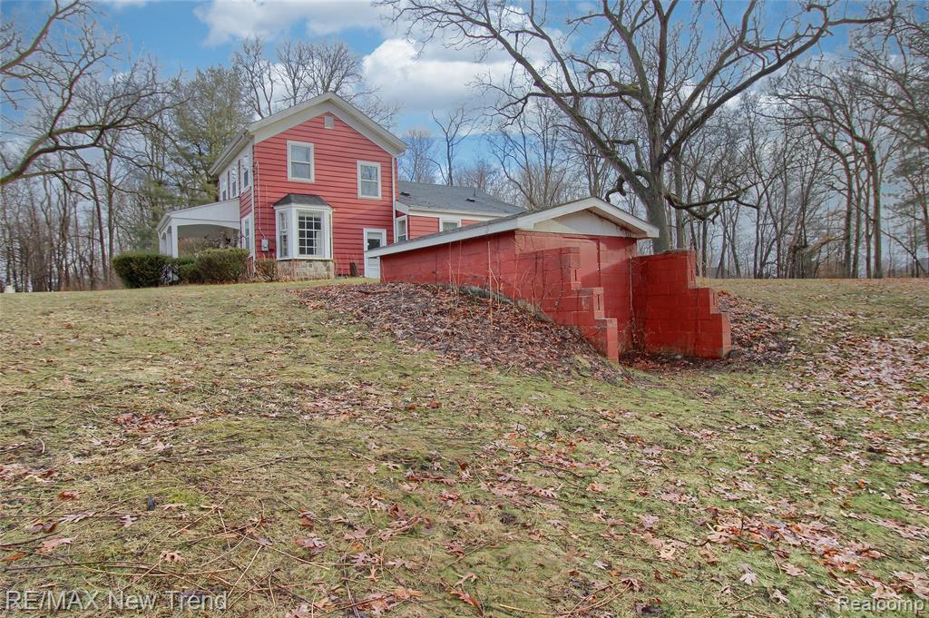 2470 Chilson Road, Howell, MI 48843 — Photo 38