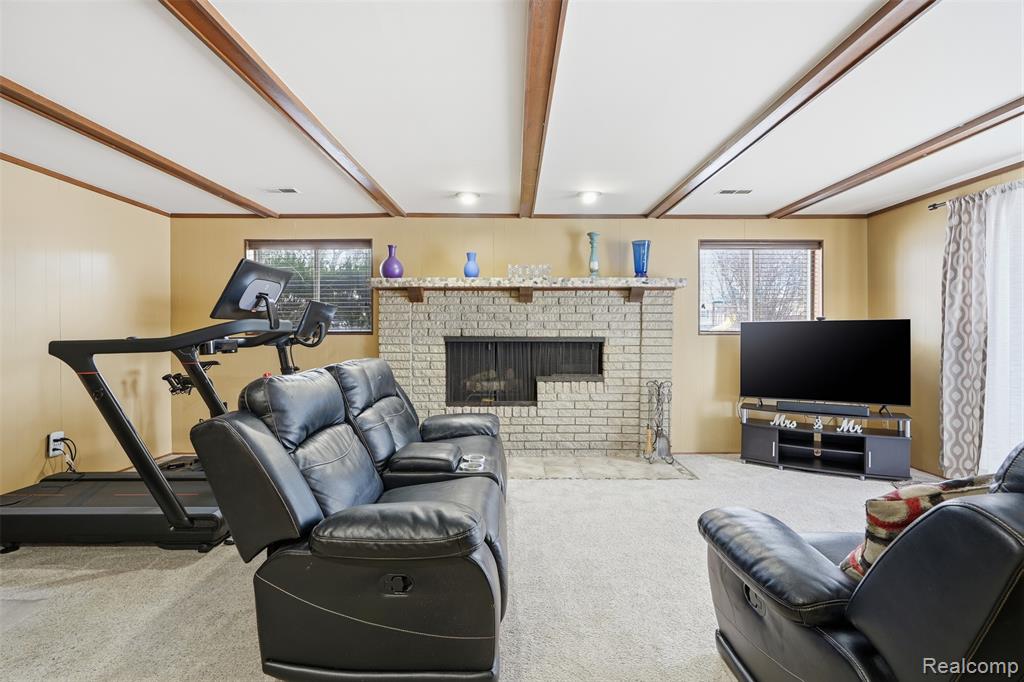 5586 Wild Ridge Lane, West Bloomfield, MI — Photo 17