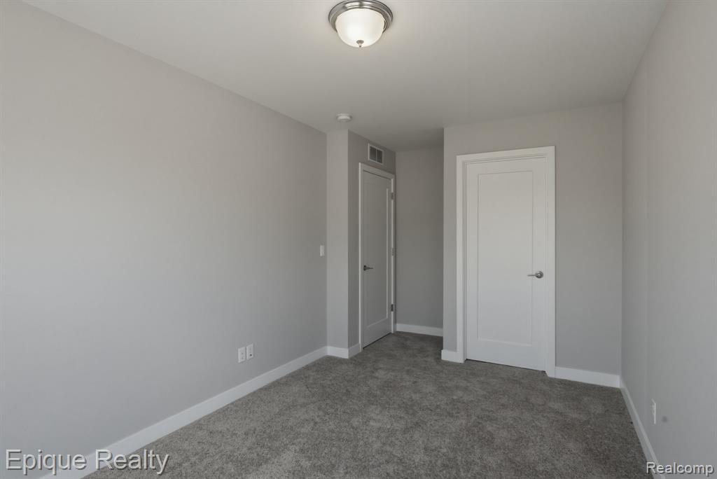 25549 Grandview Lane, 31, Novi, MI — Photo 19