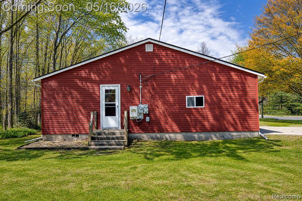 3518 N Shimmons Circle, Auburn Hills, MI 48326 — Photo 29