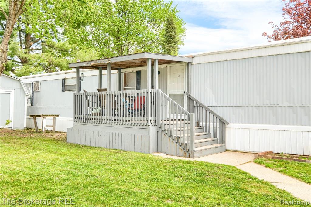 4441 Beechwood, Clarkston, MI — Photo 4