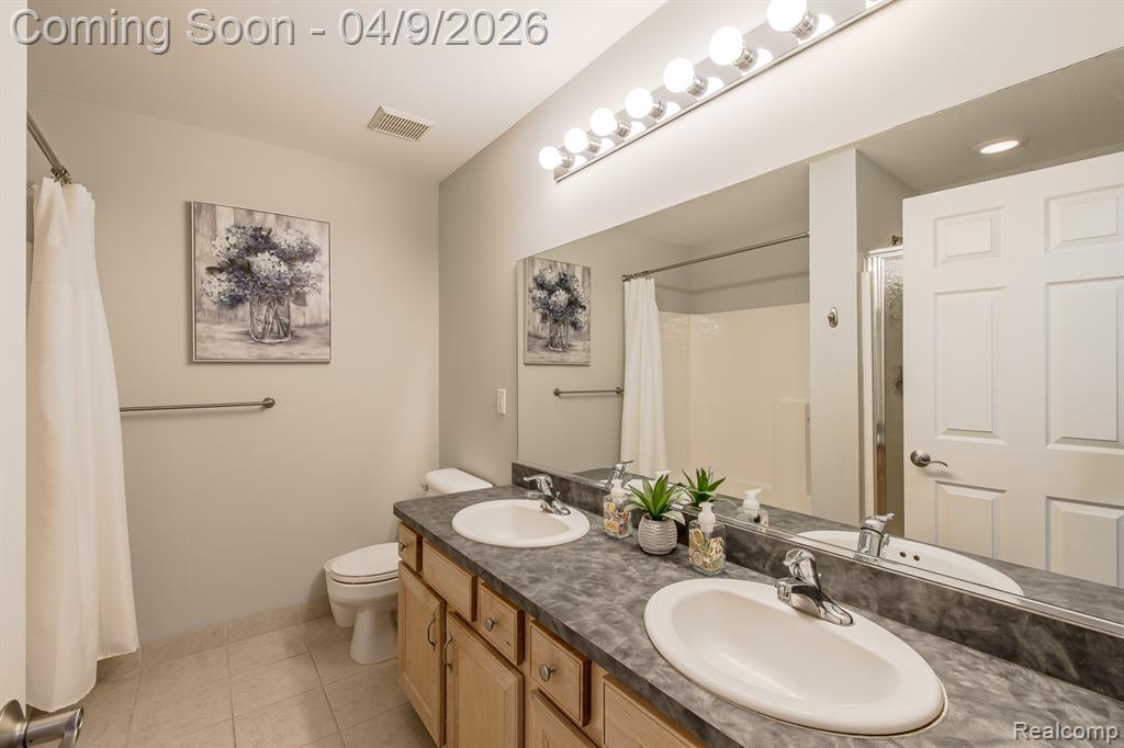8171 Timber Trail, White Lake, MI — Photo 24