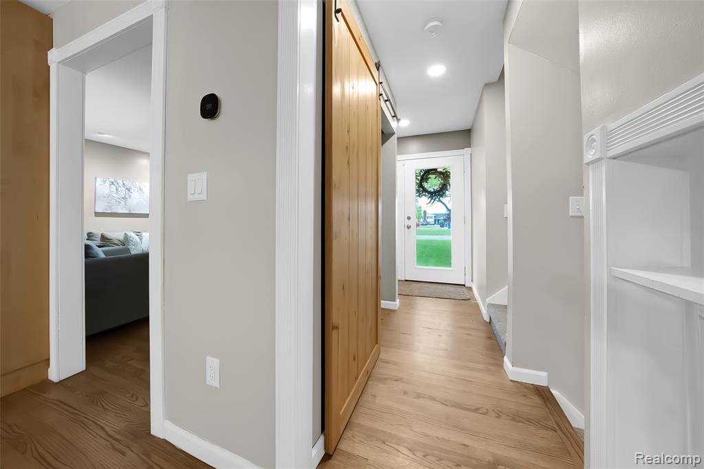 809 Holly Bush Drive, Holly, MI 48442 — Photo 17