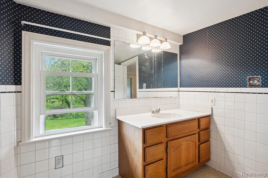 260 S DEXTER Street, Pinckney, MI 48169 — Photo 59