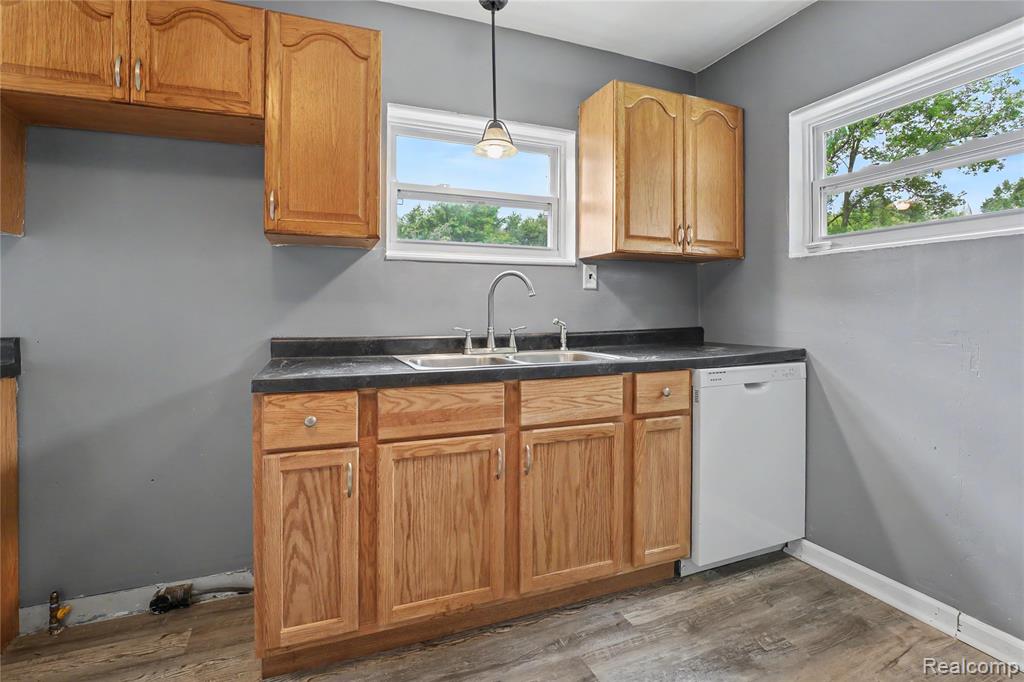 5388 Davison Road, Lapeer, MI 48446 — Photo 20