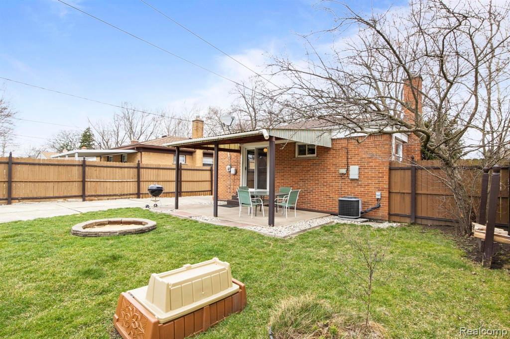 4010 Merrick Street, Dearborn Heights, MI 48125 — Photo 9