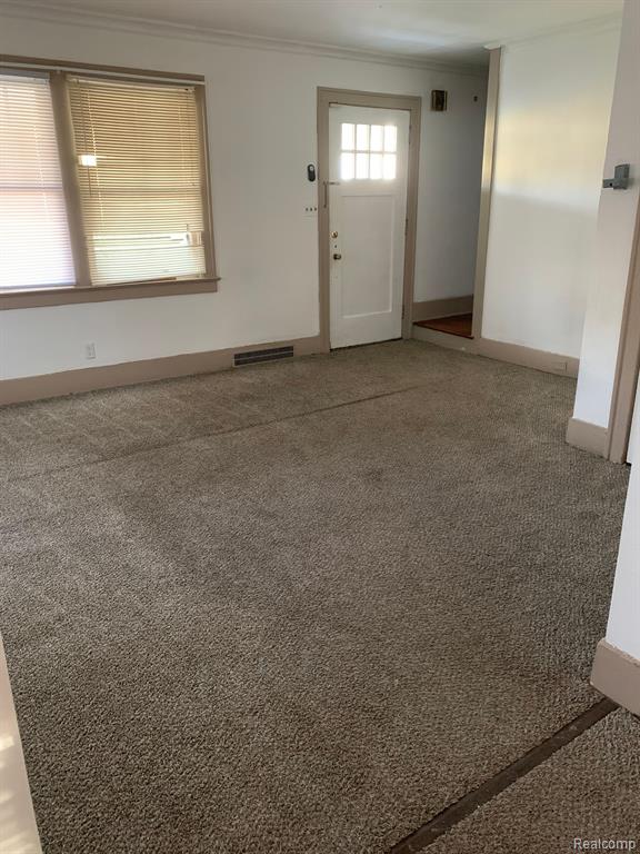 802 DUPONT Street, Flint, MI 48504 — Photo 6