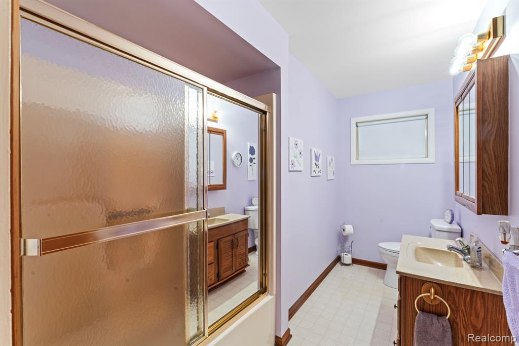 1075 Indian Road, Lapeer, MI 48446 — Photo 19