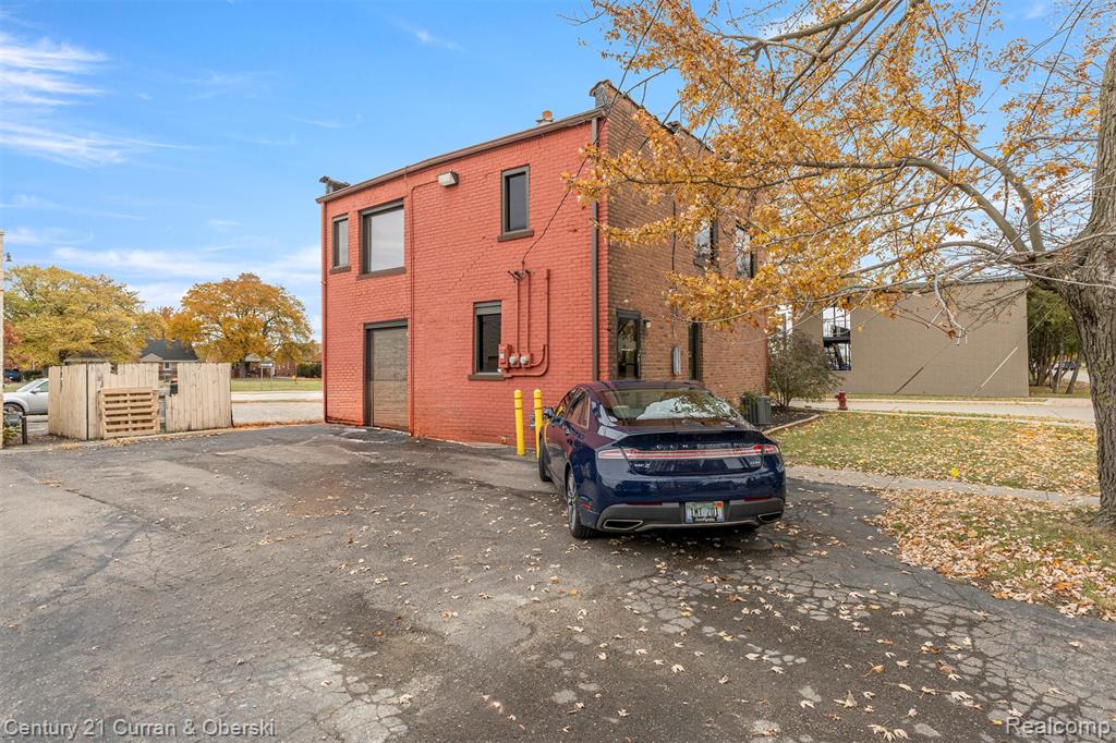 6336 Fox Avenue, Allen Park, MI 48101 — Photo 49