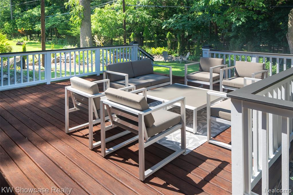 7000 Pebblecreek Road, West Bloomfield, MI — Photo 23