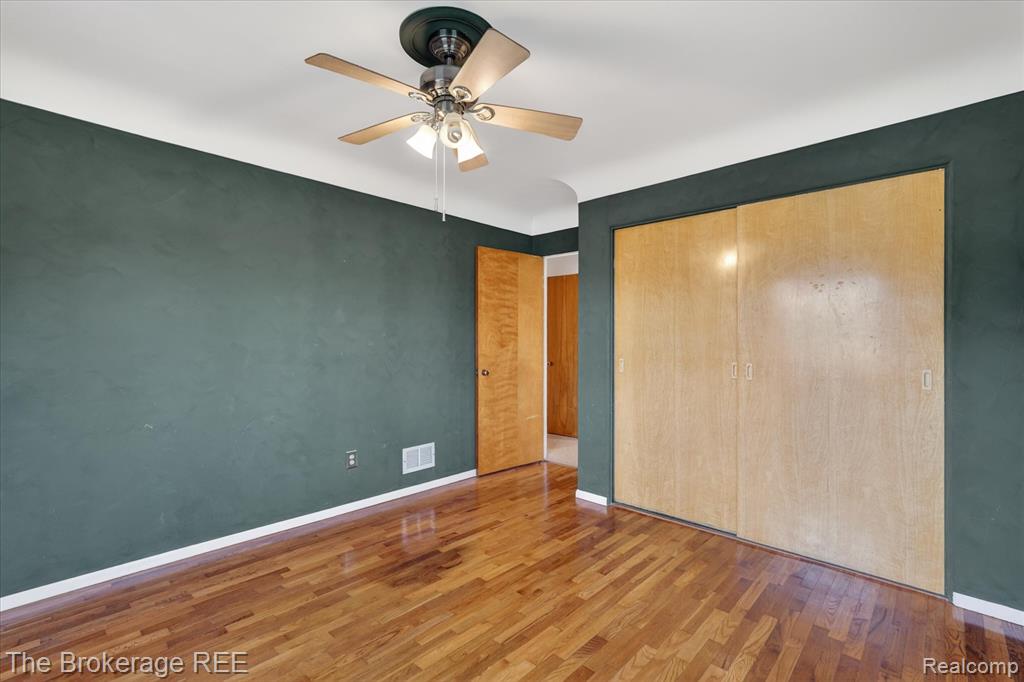 4224 Potter Road, Burton, MI 48509 — Photo 19