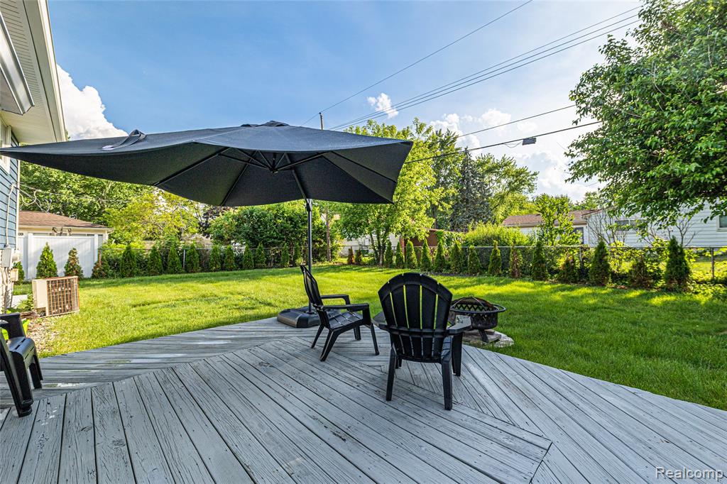 676 Sheffield Road, Auburn Hills, MI 48326 — Photo 30