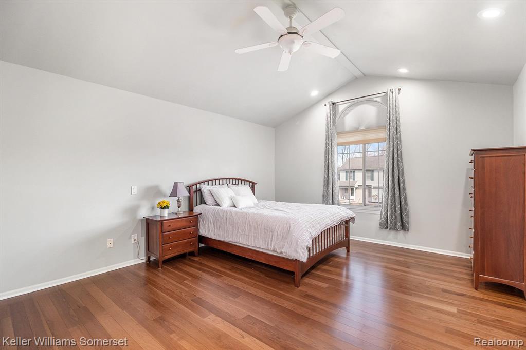 6955 WESTPOINTE Drive, Troy, MI 48085 — Photo 19