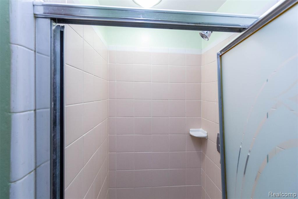 1454 Pine Valley Boulevard, Ann Arbor, MI 48104 — Photo 19