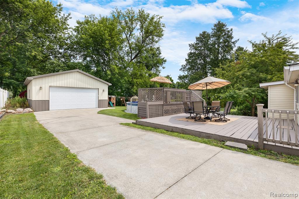 7677 Washburn, Washington, MI — Photo 24