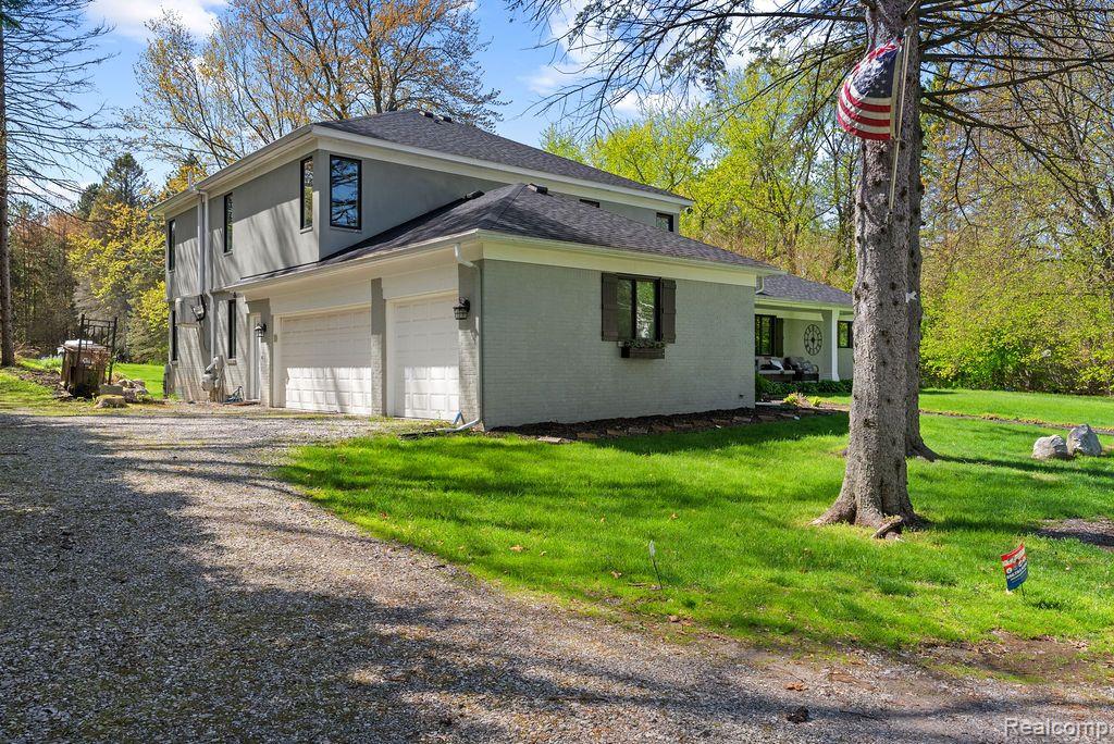 9855 ORTONVILLE Road, Clarkston, MI 48348 — Photo 5