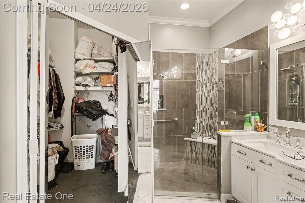 846 Ridgeside Drive, Milford, MI 48381 — Photo 12