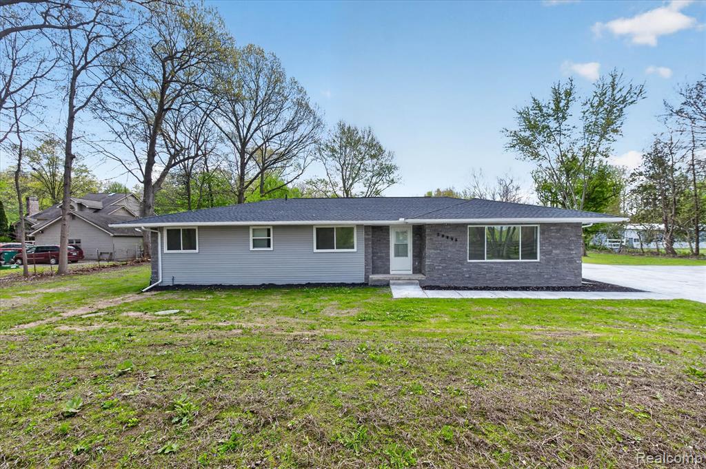 29055 Bredow Avenue, Romulus, MI 48174 — Photo 7