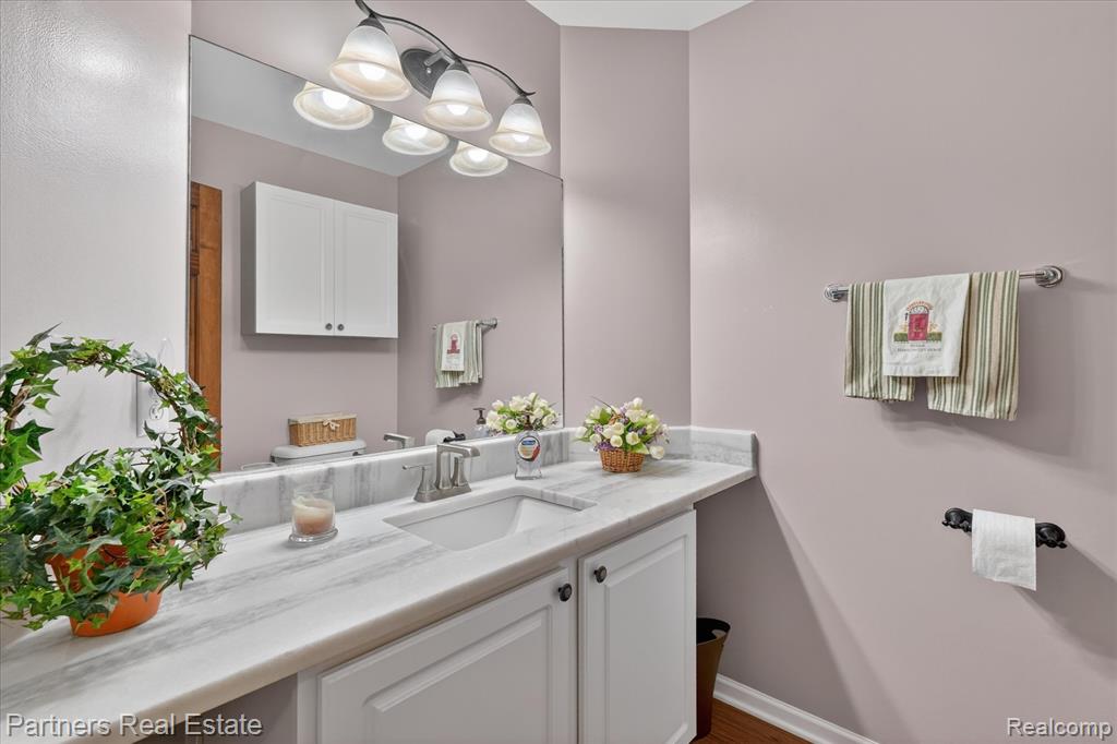 112 Summer Shade Drive, Howell, MI 48843 — Photo 11