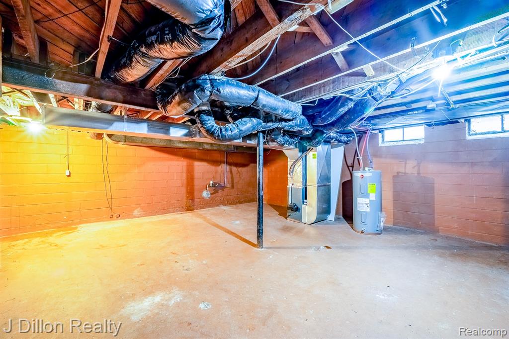 99 Chestnut Street, River Rouge, MI 48218 — Photo 45
