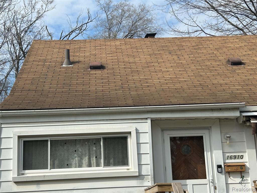 16910 Pembroke Avenue, Detroit, MI 48235 — Photo 44