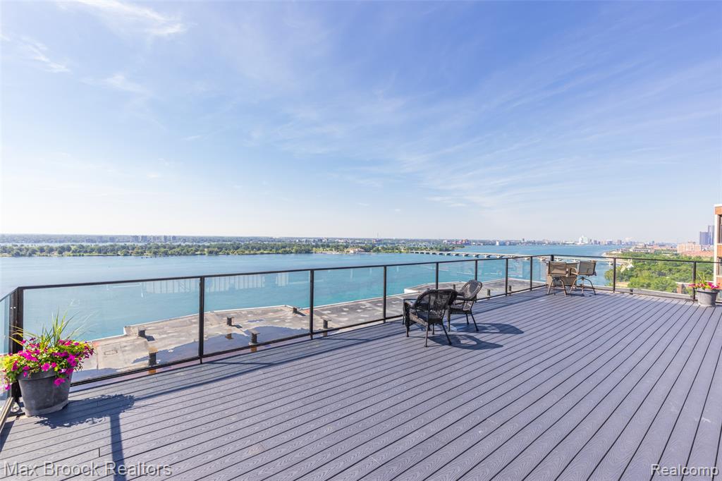 8200 E Jefferson Avenue, 1107, Detroit, MI 48214 — Photo 18