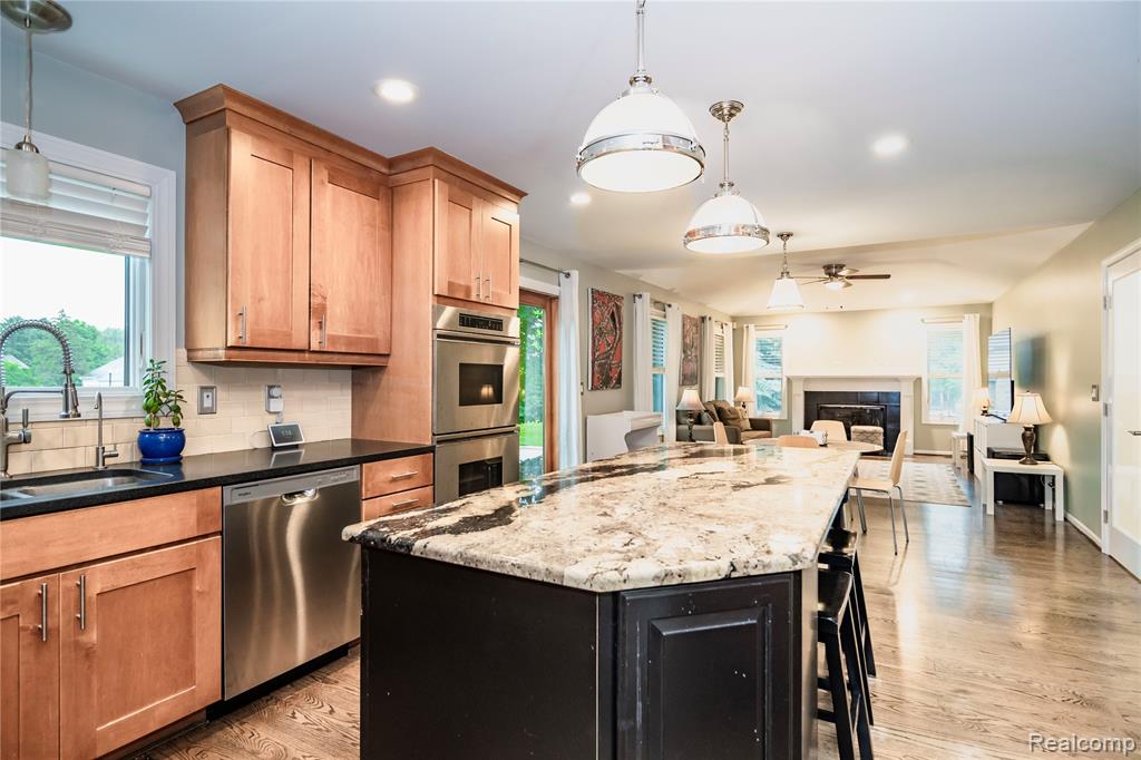 8140 Staghorn Trail, Clarkston, MI 48348 — Photo 8