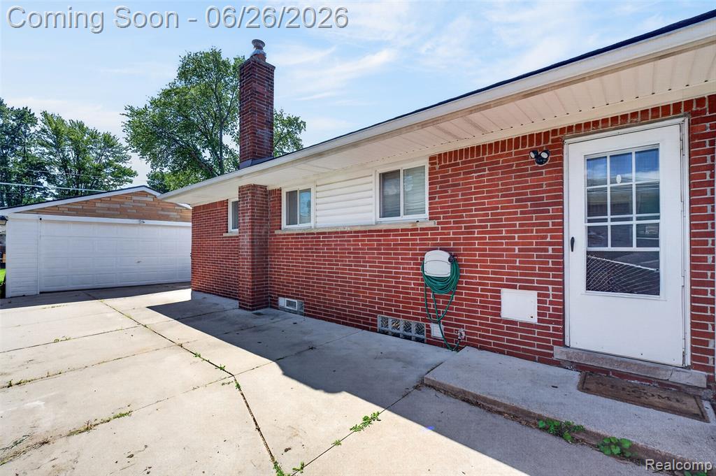 7660 Louise Court, Westland, MI — Photo 31