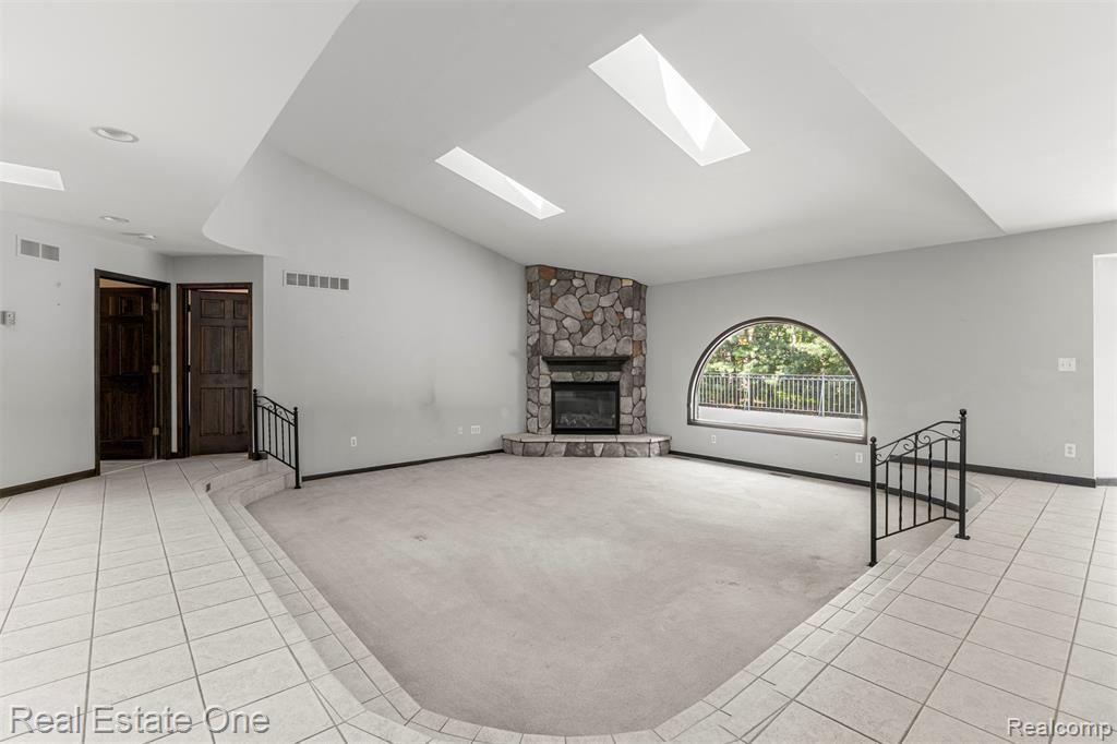 8329 Gray Street, Westland, MI — Photo 6
