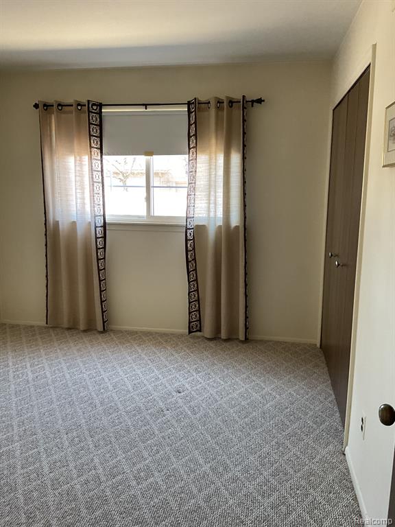 1730 HARRISON Avenue, B2, Trenton, MI 48183 — Photo 22