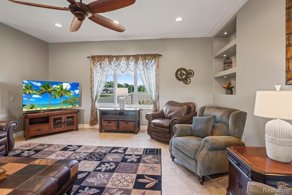 6225 Grand Blanc Road, Swartz Creek, MI 48473 — Photo 11