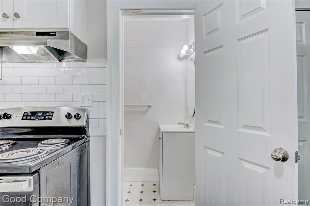 764 Spencer Street, Ferndale, MI 48220 — Photo 15