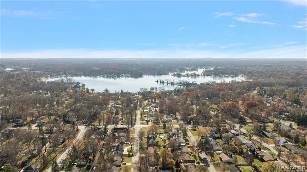 4775 Halberd Street, Commerce Twp, MI 48382 — Photo 41