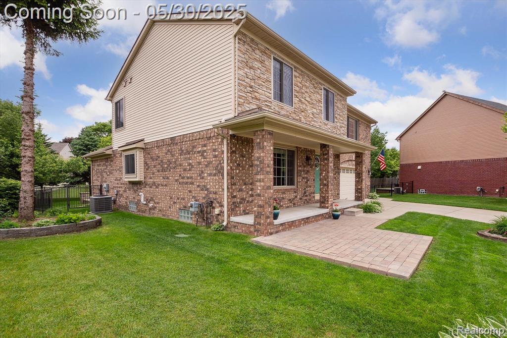 9267 Richfield, Livonia, MI 48150 — Photo 3