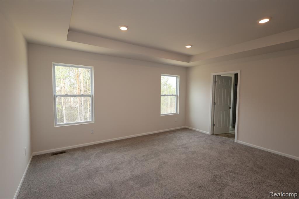 4211 Cedar Lane, Grand Blanc, MI 48439 — Photo 6