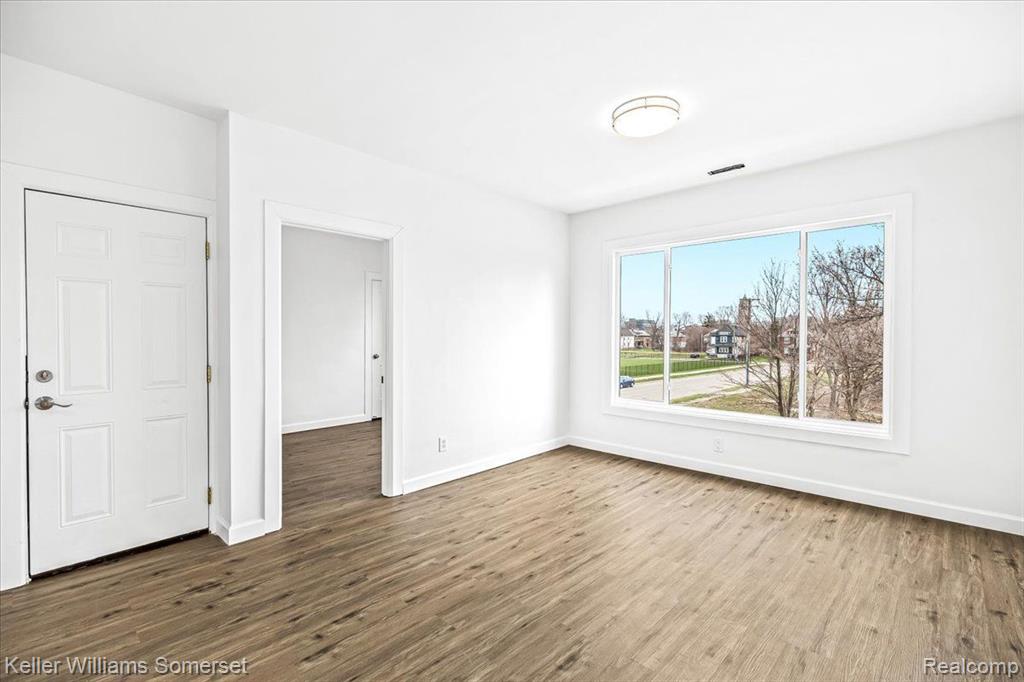 6091 Vermont, Detroit, MI 48208 — Photo 9