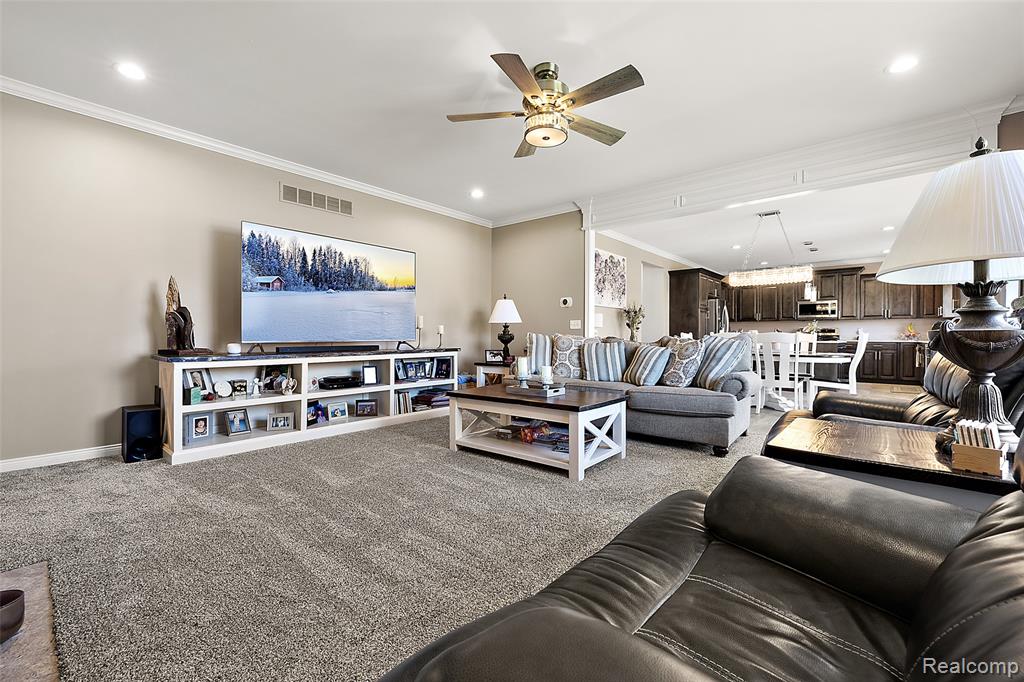 56895 Topaz Drive, Macomb, MI 48042 — Photo 16