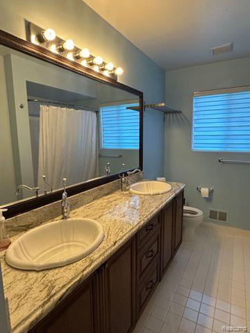 4038 WORTHINGTON Drive, Troy, MI 48085 — Photo 13