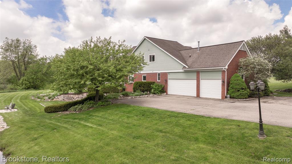 7859 BROOK LANE, Clarkston, MI 48348 — Photo 13