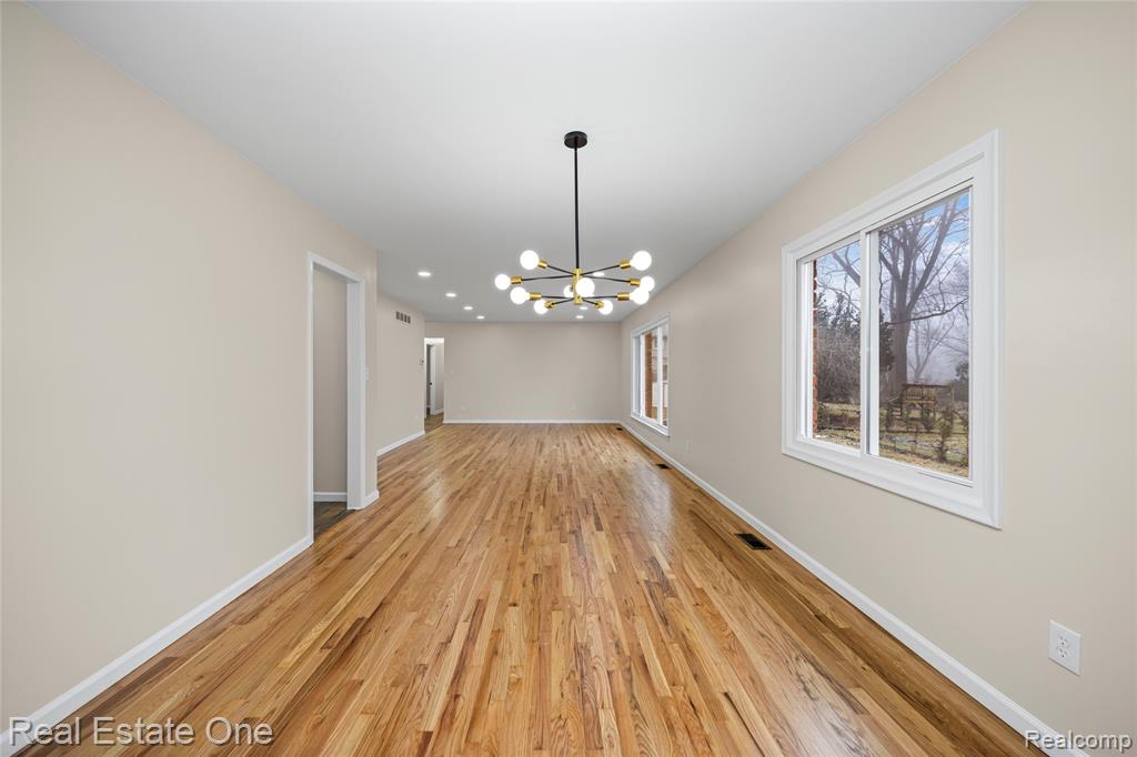 32363 Olde Franklin Drive, Farmington, MI, 48334