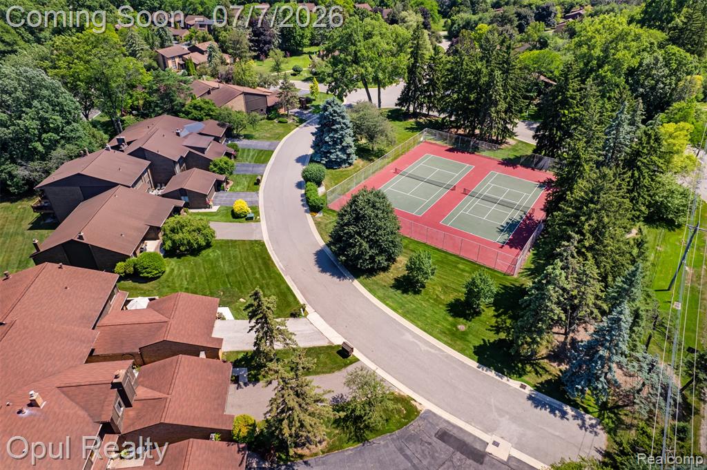3961 Chablis Street, West Bloomfield, MI 48323 — Photo 45