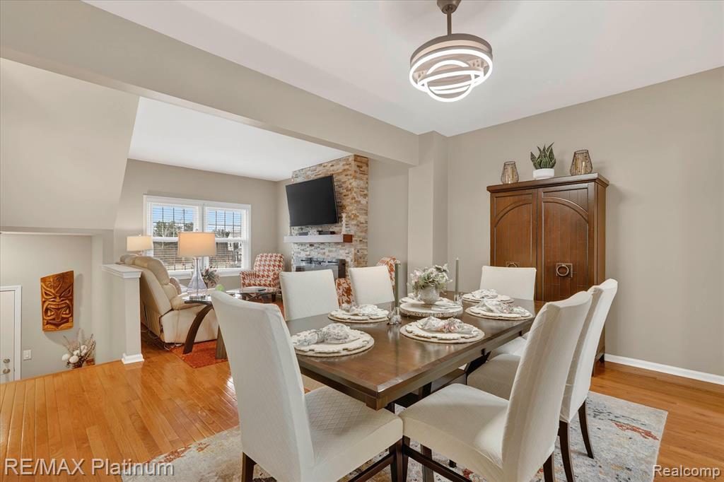 730 Eagle Drive, 14, Fenton, MI 48430 — Photo 8