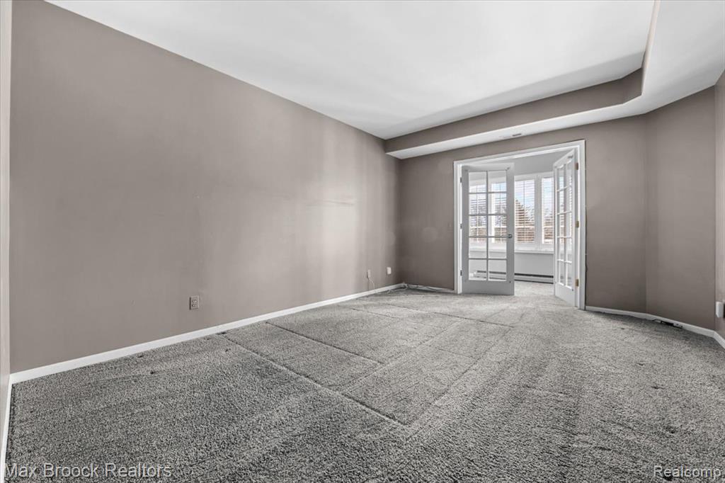 969 Greenview Court, 42, Rochester Hills, MI 48307 — Photo 17
