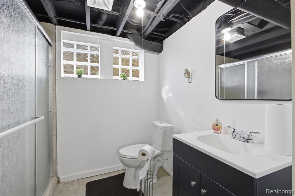 3836 Cadillac Boulevard, Detroit, MI 48214 — Photo 21