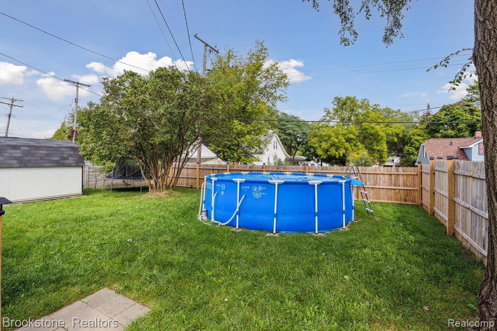 944 MELROSE Street, Pontiac, MI 48340 — Photo 33