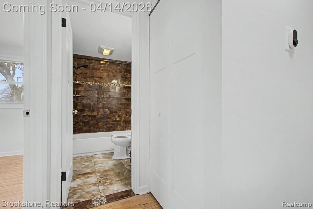 29242 Shirley Avenue, Madison Heights, MI 48071 — Photo 19
