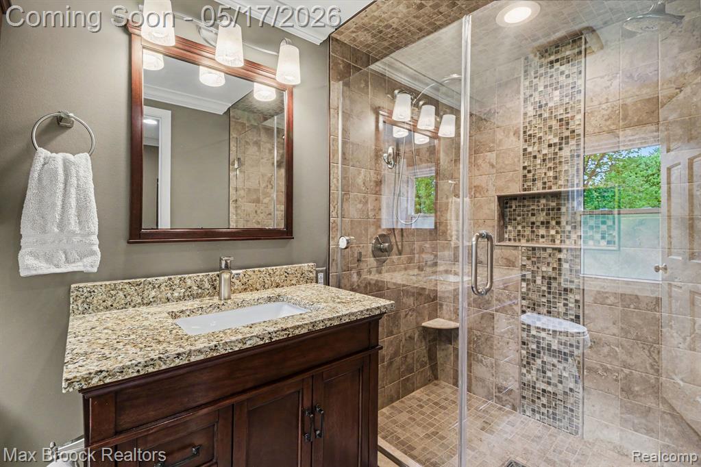 2004 Bootmaker Lane, Bloomfield Hills, MI 48304 — Photo 16